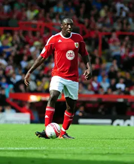 Bristol City vs Millwall: A Football Showdown - Season 10-11