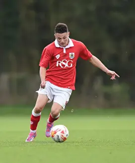 Bristol City U21s Prints: Bristol City vs Millwall: Liam Walsh in Action at Failand Training Ground, 10/11/2014