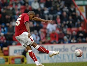 Images Dated 16th November 2008: Bristol City vs. Nottingham Forest: A Football Rivalry - Season 8-9