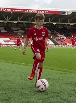 Bristol City vs. Nottingham Forest: A Championship Showdown at Ashton Gate Stadium (October 2016)