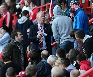 Images Dated 1st November 2014: Bristol City vs Oldham Athletic: A Football Rivalry in Sky Bet League One at Ashton Gate