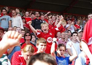 Images Dated 29th August 2008: Bristol City vs QPR: A Football Rivalry from the 08-09 Season