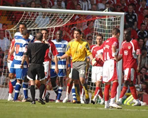 Images Dated 11th August 2007: Bristol City vs QPR: Stephen Henderson in Action