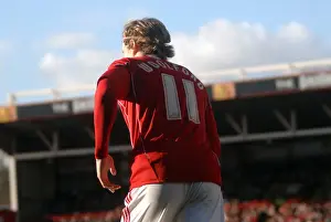 Bristol City vs Scunthorpe United: A Football Showdown - Season 10-11