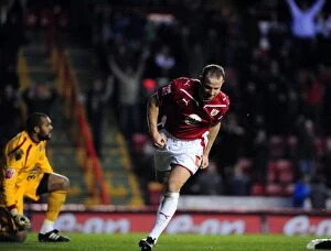 Images Dated 28th November 2009: Bristol City vs Sheffield United: A Football Rivalry Unfolds - Season 09-10 Showdown
