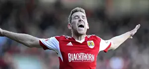 Bristol City V Swindon Town Prints: Bristol City vs Swindon Town: Scott Wagstaff in Action at Ashton Gate, 2014