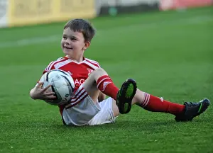 Bristol City vs Swindon Town Showdown: A Football Rivalry at Ashton Gate - 8 April 2015