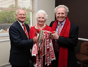 Bristol City vs Walsall Clash in Sky Bet League One at Ashton Gate - May 2015