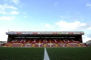 Bristol City V Walsall Prints: Bristol City vs Walsall: Intense Football Action at Ashton Gate - 26/12/2013