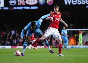 Images Dated 17th April 2012: Bristol City vs. West Ham: Stephen Pearson vs. Ricardo Vaz Te Battle at Ashton Gate Stadium
