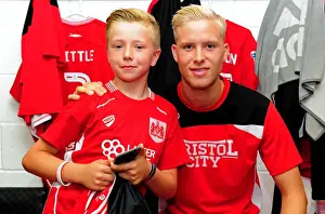 Bristol City vs Wigan Athletic: Hordur Magnusson in Action at Ashton Gate, Sky Bet Championship (August 6, 2016)