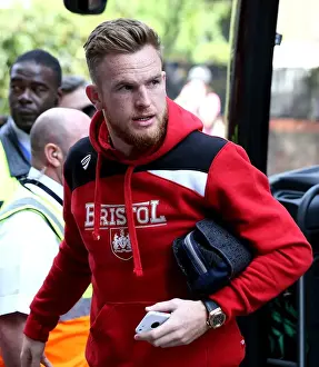 Framed Print : Bristol City's Alex Pearce Arrives at Loftus Road Ahead of QPR Clash (07.05.2016)
