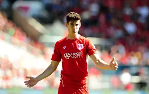 Bristol City's Callum O'Dowda Shines in Sky Bet Championship Clash Against Wigan Athletic (August 6, 2016)