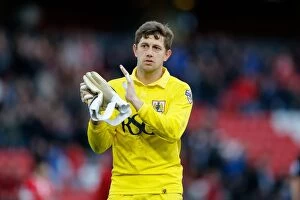Images Dated 25th October 2014: Bristol City's Frank Fielding Disappointed After 2-2 Draw with Barnsley
