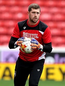 Images Dated 29th October 2016: Bristol City's Frank Fielding Prepares for Barnsley Clash at Oakwell Stadium (Sky Bet Championship)