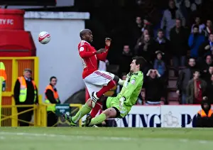 Bristol City's Jamal Campbell-Ryce Narrowly Misses Goal Against Cardiff City - Championship Match, January 1, 2011