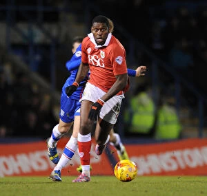 Images Dated 6th January 2015: Bristol City's Jay Emmanuel-Thomas in Action at Gillingham's Priestfield Stadium