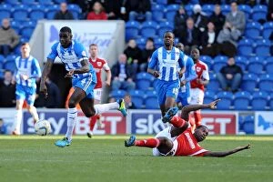 Images Dated 22nd March 2014: Bristol City's Jay Emmanuel-Thomas Contests the Ball with Colchester United's Magnus Okuonghae