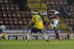 Bristol City V Coventry City Prints: Bristol City's Jay Emmanuel-Thompson Goes for Glory Against Coventry City - Football Action at Ashton Gate