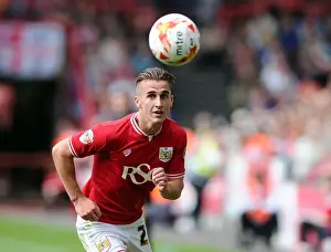 Burnley V Bristol City Prints: Bristol City's Joe Bryan in Action at Ashton Gate during Sky Bet Championship Match against Burnley (2015)