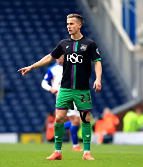 Framed Print : Bristol City's Joe Bryan at Ewood Park against Blackburn Rovers, Sky Bet Championship 2016