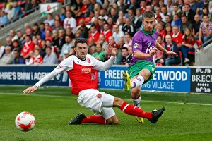 Framed Print : Bristol City's Joe Bryan Sending a Cross Against Fleetwood Town, 2014 Framed Print : Bristol City's Joe Bryan Sending a Cross Against Fleetwood Town, 2014