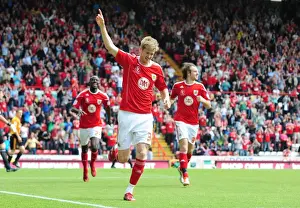 Bristol City's Jon Stead Scores Opener in Championship Clash vs