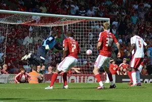 Bristol City's Jon Stead Scores the Winning Goal Against Nottingham Forest in Championship Match, 25th April 2011