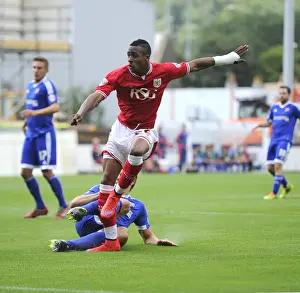 Framed Print : Bristol City's Jonathan Kodjia Scores Thriller at Ashton Gate: Sky Bet Championship Match vs. Brentford