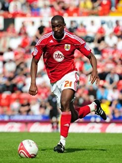 Bristol City v Ipswich Town Collection: Bristol City's Kalifa Cisse in Action during the Championship Match against Ipswich Town at Ashton