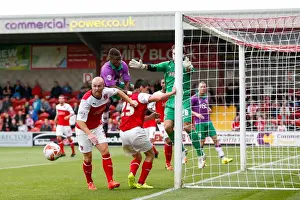 Bristol City's Kieran Agard Strains for a Header Against Fleetwood Town, 2014