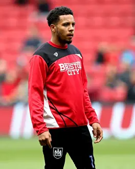 Bristol City's Korey Smith in Action Against Queens Park Rangers, Sky Bet Championship 2017