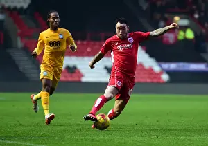 Bristol City's Lee Tomlin in Action Against Preston North End