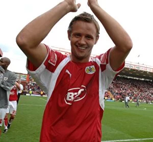 Images Dated 4th May 2008: Bristol City's Lee Trundle in Action Against Preston North End