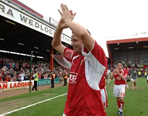 Bristol City V Preston North End Prints: Bristol City's Lee Trundle in Action Against Preston North End