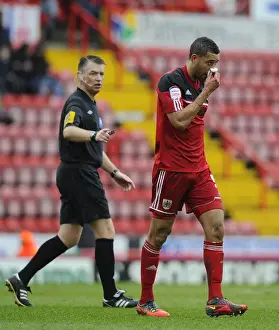Bristol City V Bolton Wanderers Prints: Bristol City's Lewin Nyatanga Suffers Grisly Facial Injury in Clash with Chris Eagles (No Credits)