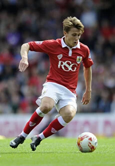 Images Dated 16th August 2014: Bristol City's Luke Freeman in Action Against Colchester United, Sky Bet League One, 2014