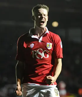 Framed Print : Bristol City's Matt Smith Euphorically Celebrates Goal Against Port Vale in Sky Bet League One at Ashton Gate