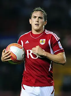 Bristol City V Reading Prints: Bristol City's Neil Kilkenny in Championship Action: Bristol City vs