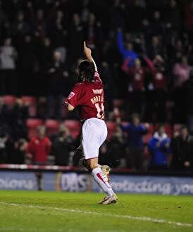 Images Dated 23rd March 2010: Bristol City's Paul Hartley Goal Celebration vs Barnsley (Championship, 23/03/2010)
