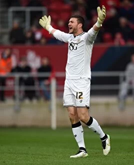 Images Dated 19th March 2016: Bristol City's Richard O'Donnell in Action Against Bolton Wanderers at Ashton Gate Stadium