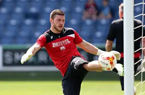 QPR V Bristol City Prints: Bristol City's Richard O'Donnell Prepares for Queens Park Rangers Clash at Loftus Road (May 7)