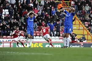 Bristol City's Simon Gillett Scores Dramatic Last-Minute Winner Against Gillingham in Sky Bet League One (01/03/2014)