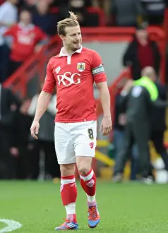 Bristol City V Oldham Prints: Bristol City's Wade Elliott in Action Against Oldham Athletic