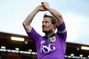 Barnsley V Bristol City Prints: Bristol City's Wade Elliott Disappointed After 2-2 Draw with Barnsley