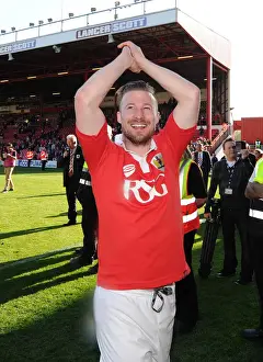 Bristol City's Wade Elliott: Euphoric Moments as City Claims League Victory (18/04/2015)