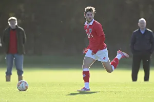 Bristol City's Wes Burns in Action at Training