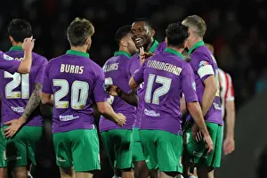 Framed Print : Bristol City's Wes Burns Scores the Winning Goal in Johnstone's Paint Trophy Match Against Cheltenham Town