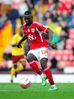 Bristol City V Burnley Prints: Bristol City's Yannick Bolasie in Championship Clash Against Burnley - 05/11/2011 (Editorial Use Only)