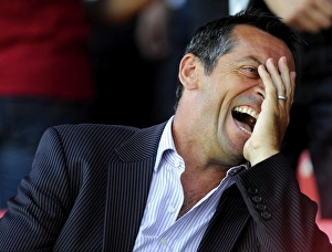 Bristol Derby: Phil Brown and Southend United vs. Bristol City - Johnstone's Paint Trophy First Round